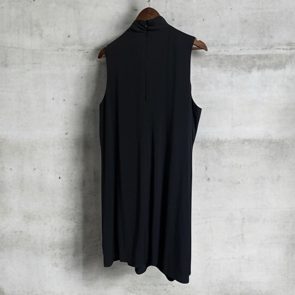 London Times Elegant Black Asymmetrical Ruffle Dress - Picture 2 of 4